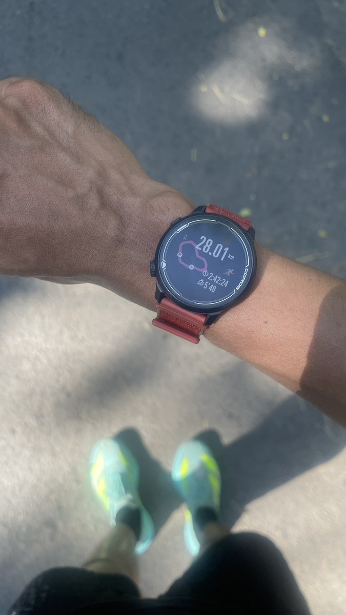 RE55A's tweet photo. minggu pagi long-run..

siapa yang lari marathon training jugaaaa??? ☝️👁️👁️ https://t.co/0RzGW4uGNp