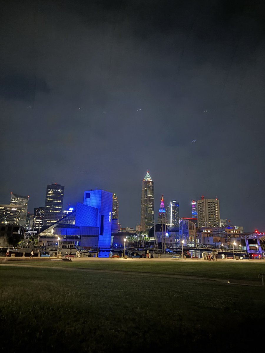 HardenForSpida's tweet photo. Love my beautiful city and tired of people pretending like it’s garbage man https://t.co/nyzotQ4qWc