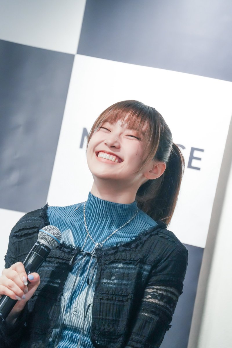 笑うと目がなくなるまほちゃん☺︎ #ExWHYZ大阪 #maho_ExWHYZ