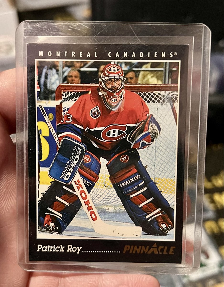 StanleyCup3533's tweet photo. 1992-93 Pinnacle were so awesome. This is easily one of Roy’s best looking cards. That photo is 🔥🔥🔥 #thehobby #NHL #hockey #patrickroy #canadiens https://t.co/N7ujUiPKRY