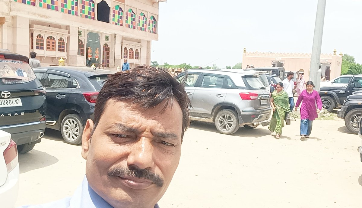 Dharmendra1474's tweet photo. @ASITPATTNAIK15 @SEBI_India @SPMCRT1480 @PMOIndia @MLJ_GoI @MinOfCooperatn @QuickFashion1 @AmitShah @rajnathsingh @nitin_gadkari @arjunrammeghwal @BJP4India @KirenRijiju @PTI_News रक्षक ही भक्षक बन जाए तो न्याय की उम्मीद किससे करें?क्या@SEBI_Indiaकी स्थापना के पीछे देश लूटने का षड्यंत्र था?
लाखों सहारा वर्कर कीआर्थिक हत्या का जिम्मेदार कौन?
@SPMCRT1480
 @PMOIndia
@SEBI_India
@MLJ_GoI
जवाब मागे:#हिंदुस्तान
#SafeSahara
#SafeWorker
#SafeDepositor https://t.co/fKecB5v8Nc