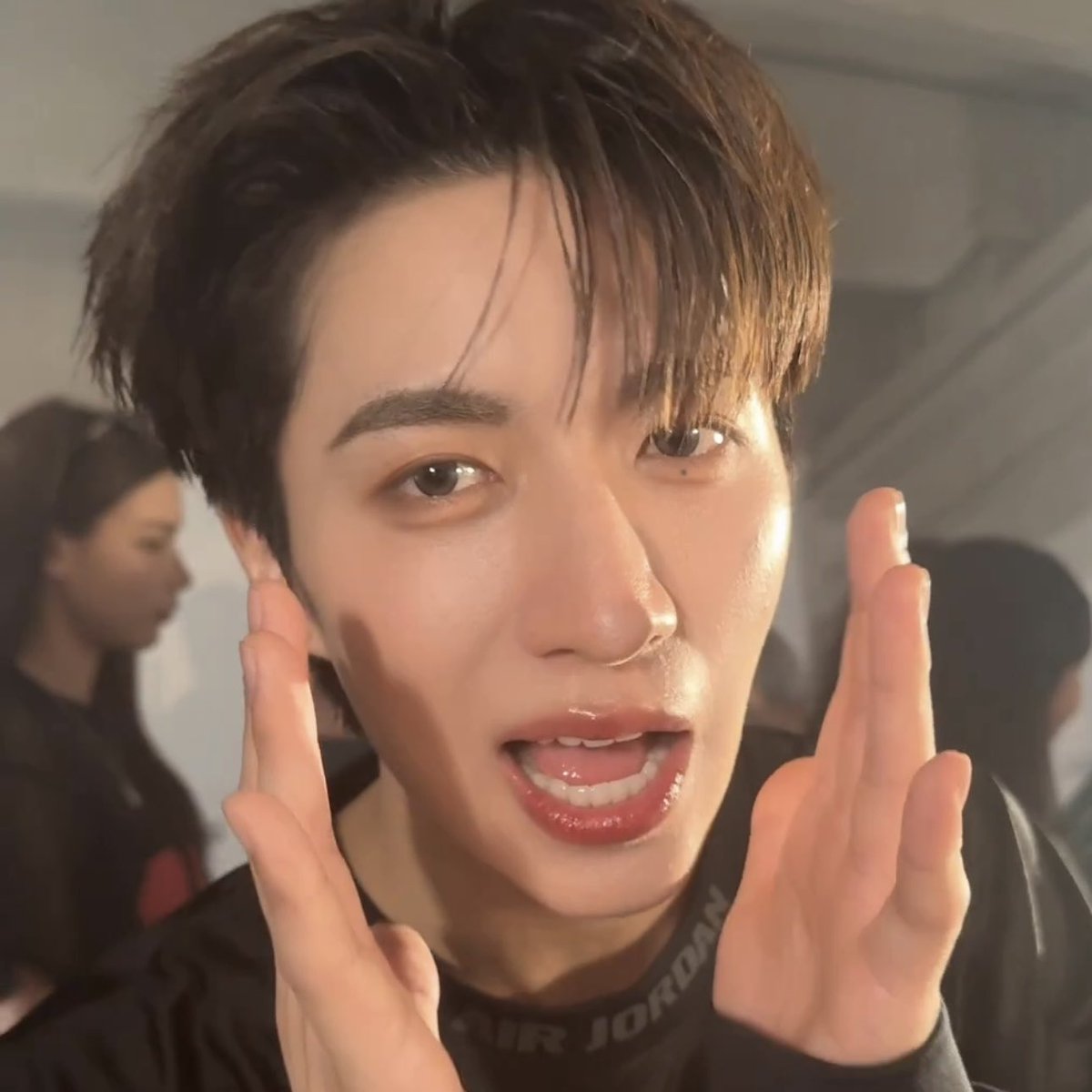 ppalengg's tweet photo. 🦥 : ปามสู้ๆน๊า ยังงัยก็แพ้อยู่แล้ว 🗣️

( ข้อความจากพี่ชายสุดที่รัก 🫩😮‍💨 ) https://t.co/4rxCrKmFbF