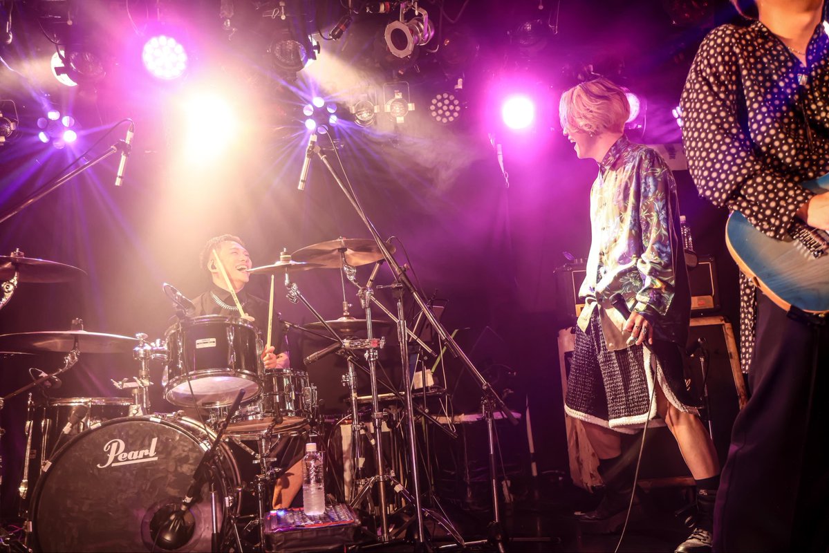 mm_inzargi's tweet photo. 夢幻GIG BUCKET LIST
いい笑顔編
Photo by @espresso_17 https://t.co/mDZSxz0KOD