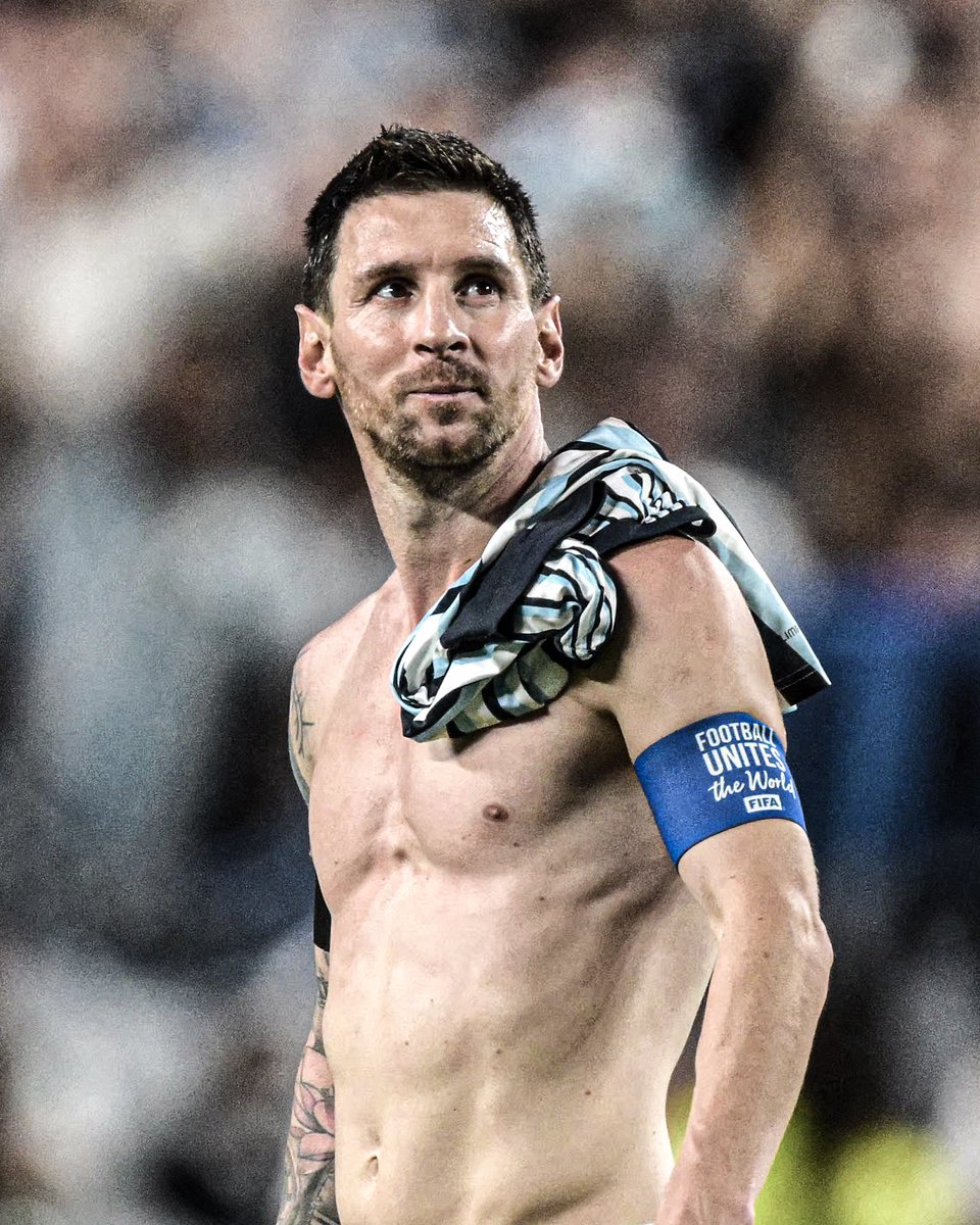 ESPNUK's tweet photo. Lionel Messi has 15 World Cup knockout round goal contributions, the most by any player in last 60 years 🤯

GOAT!! 🐐 https://t.co/48CMNiULPs