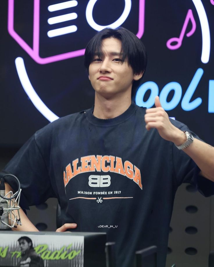 imwaitingforim's tweet photo. 389 days until changkyun returns from military service 𓂃 𓈒𖧷 https://t.co/fkfcNyqXrn