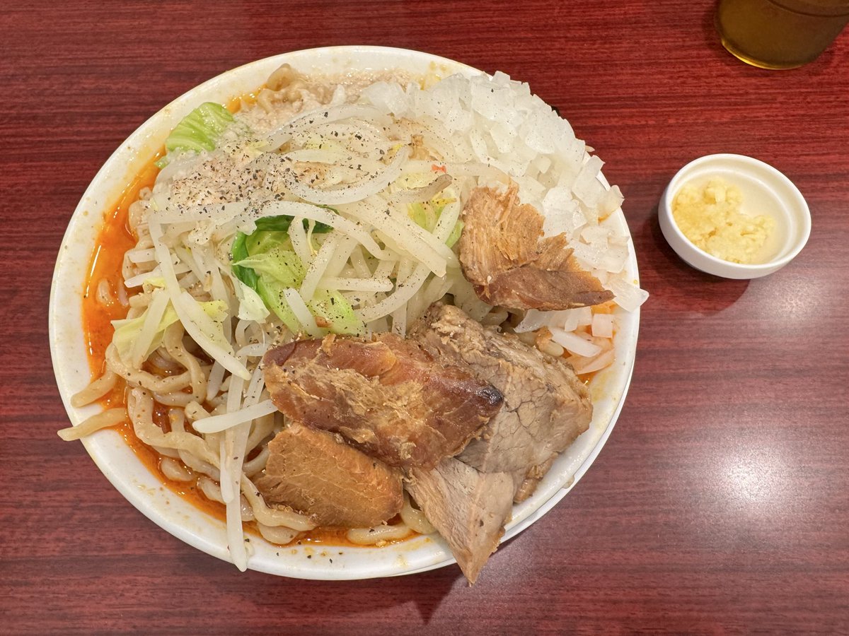 mDuhVU2B9s21670's tweet photo. 昨日の夜。ゴルフ終わって昼寝してお腹減ったこらあっ晴れ可児店へ。
塩らーめん4バカ辛クーポンでジロー3辛。
＃あっ晴れ　#あっ晴れ可児店　#あっ晴れマニア　#可児市ラーメン https://t.co/oRQaH3lvjA