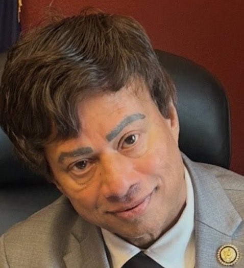 Badhombre's tweet photo. Want to laugh? Current polling shows Indian Congressman Shri Thanedar on track to lose his primary on August 13 by a Liz Cheney-sized margin. 

Imagine filing seven articles of impeachment against Trump and still getting kicked out of the party for not being extreme enough. https://t.co/0glDqYA4op