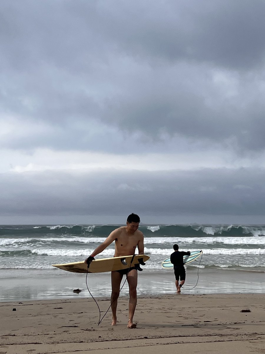 campbean_jp's tweet photo. 5時に起きてサーフィン行って来ました🏄‍♂️
@NTakibi 
@_Chocomint_T https://t.co/H04ckfIQbJ