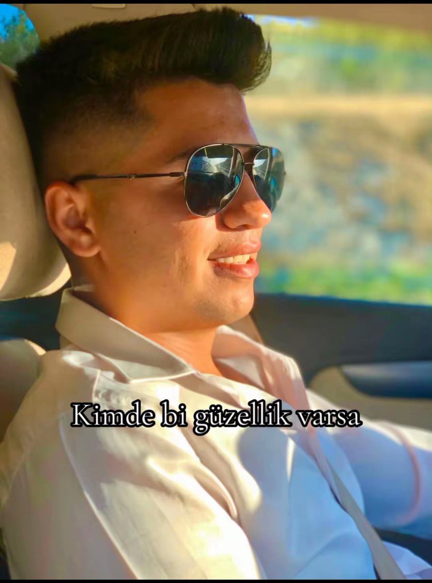 Bulvarpress's tweet photo. Bir genç, “kimde bir güzellik varsa bilsin ki o ödünçtür” notuyla bir fotoğraf paylaştı. https://t.co/L8hBecnZwE