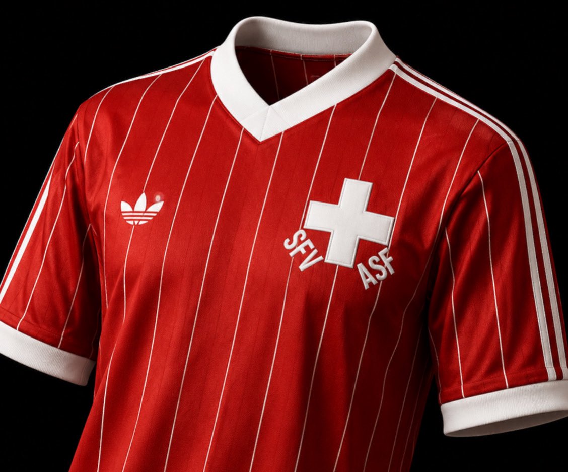 TopClass_FB's tweet photo. Top 4 ( Switzerland Home kits 👕 🇨🇭) of all time https://t.co/Fc1TAHInI0