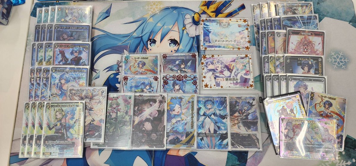 YS_INFO's tweet photo. 【イベント情報】
昨日のチーム戦
#WIXOSS セレモニーハイパー
準優勝は
チーム｢ぴーなっつの宴｣
サオリ(ねこなべ選手)
ユキ(スタッグ選手)
ピルルク(のこ選手)
です！
おめでとうございます！ https://t.co/FvZLcNaZbW