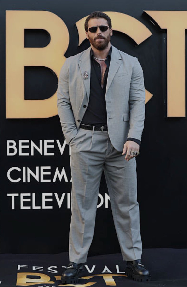 CanYamanNewsInt's tweet photo. 🇮🇹🗞️| #CanYaman at BCT official photos https://t.co/LThimpmqKL