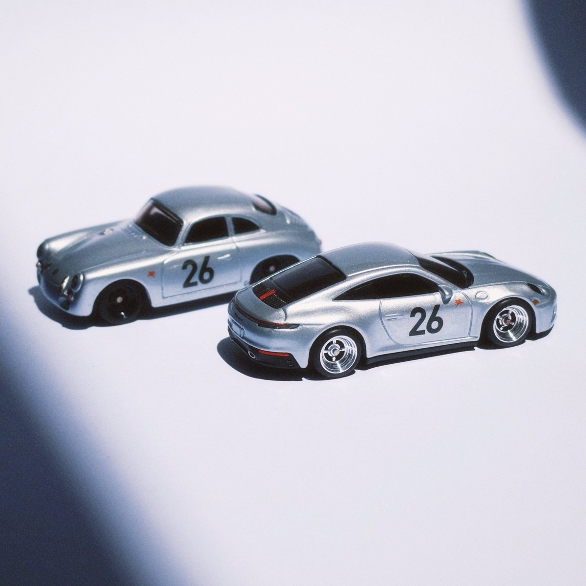 FPY86's tweet photo. 次は有彩色でやろうかな😆
#hotwheelscustom
#ホットウィールカスタム https://t.co/NsjNVSlomy