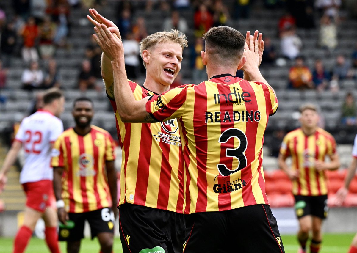 gfmcharg's tweet photo. The Thistle are on fire 🔥 6-0 Premier sports cup - some super silky moments -Euan Henderson the next McGinn #partickthistle #football #scotland https://t.co/g0eDv89ad4