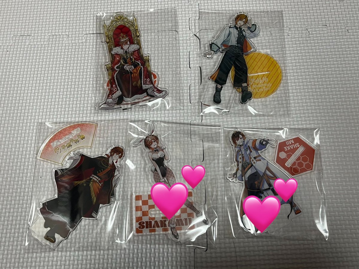 nu__nu520_2's tweet photo. @s16ta お世話になっております。お借りした画像💕のものを買取希望なのですが、給料日の関係で15日までのお取り置きをしていただきたいです。難しいとは思いますがご検討よろしくお願いいたします。 https://t.co/YkD9NPbwYG