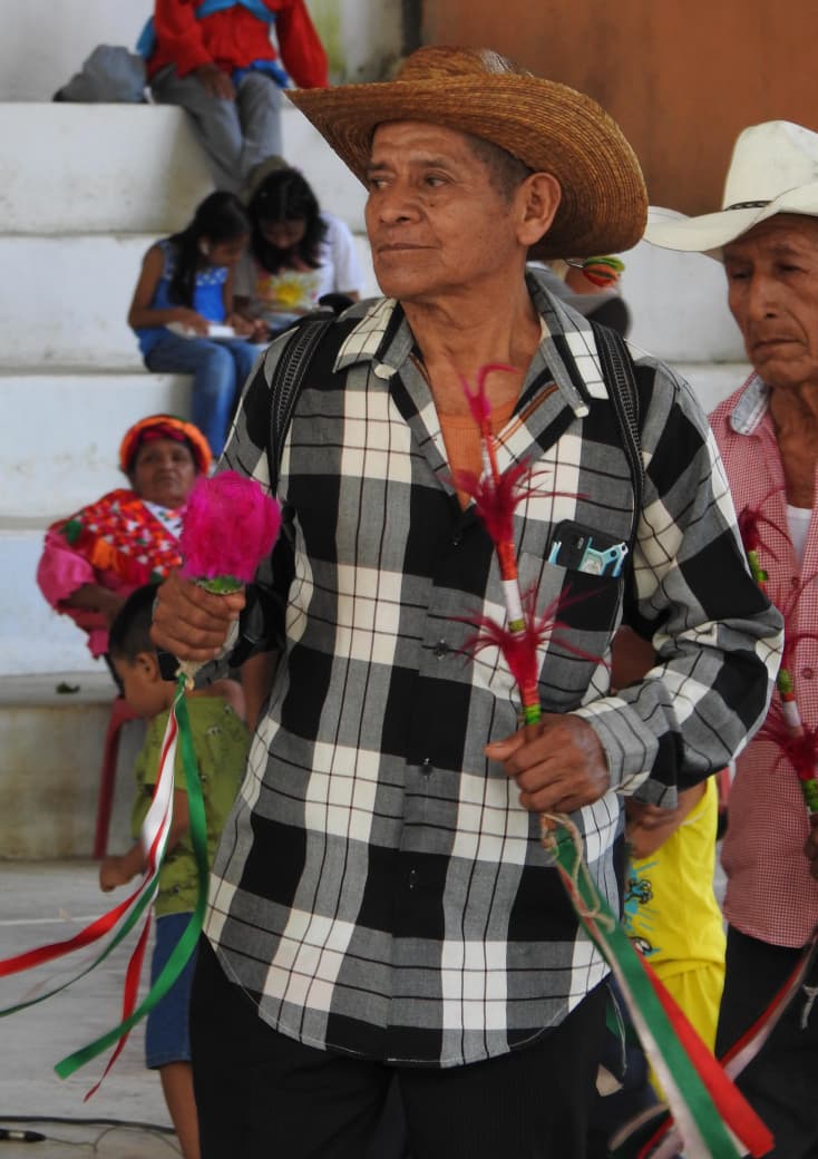 INDEPISLP's tweet photo. Asistimos a la celebración del 28 aniversario del barrio Unup Juk, Tzepacab, Tancanhuitz. Al ritmo de danzas y música, festejaron solemnemente la fundación de su barrio, la cual data del 7 de julio de 1998. 👏
#PotosíSinLímites #ElCambioQueSeVive #RicardoGallardo #INDEPI @RGC_Mx https://t.co/qAGczx7bHs