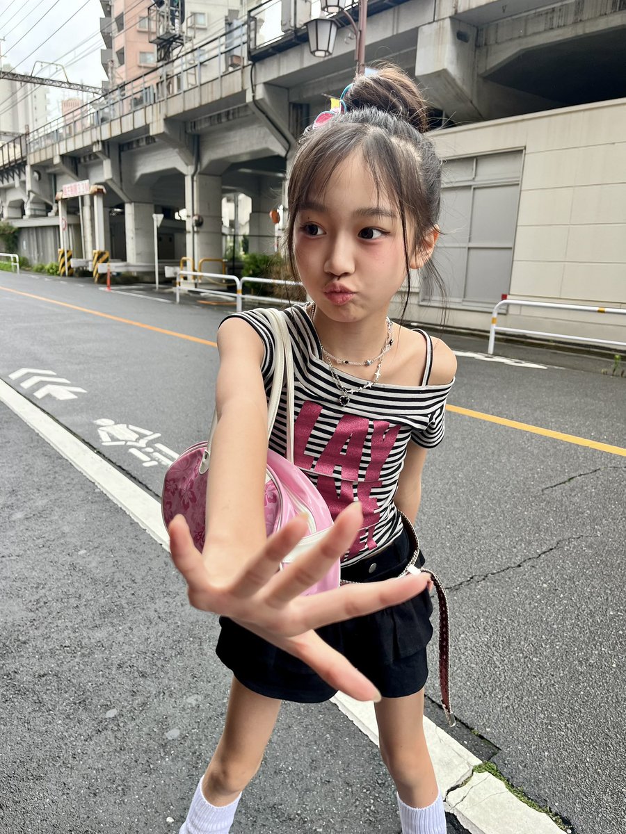 Ox_bilas's tweet photo. @airi2014love 5年間、本当にお疲れさまでした。✨
大きな決断だったと思います。これからの新しい挑戦を心から応援しています！頑張ってください😊💐 https://t.co/dlG2VJS3Wr