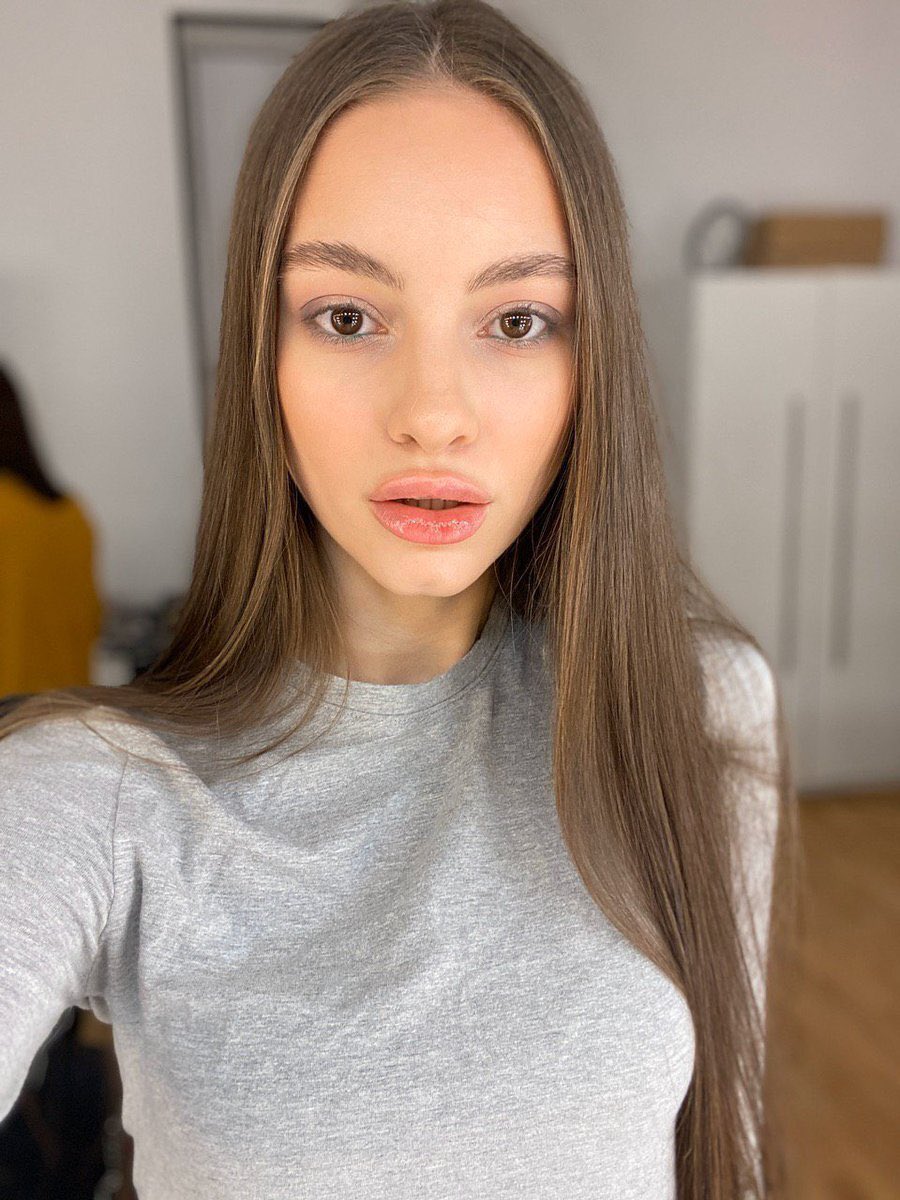 linathanasty's tweet photo. Down to Date? I would love to 
What i can give you is 
I can Cook very well 
I am very loyal 
And ofc i would be the proudest girlfriend every #single #10Julio #date #girl https://t.co/EYsTwg2FVl