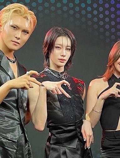 kfcrui's tweet photo. rui’s natural hair https://t.co/x1MRJFmEZz