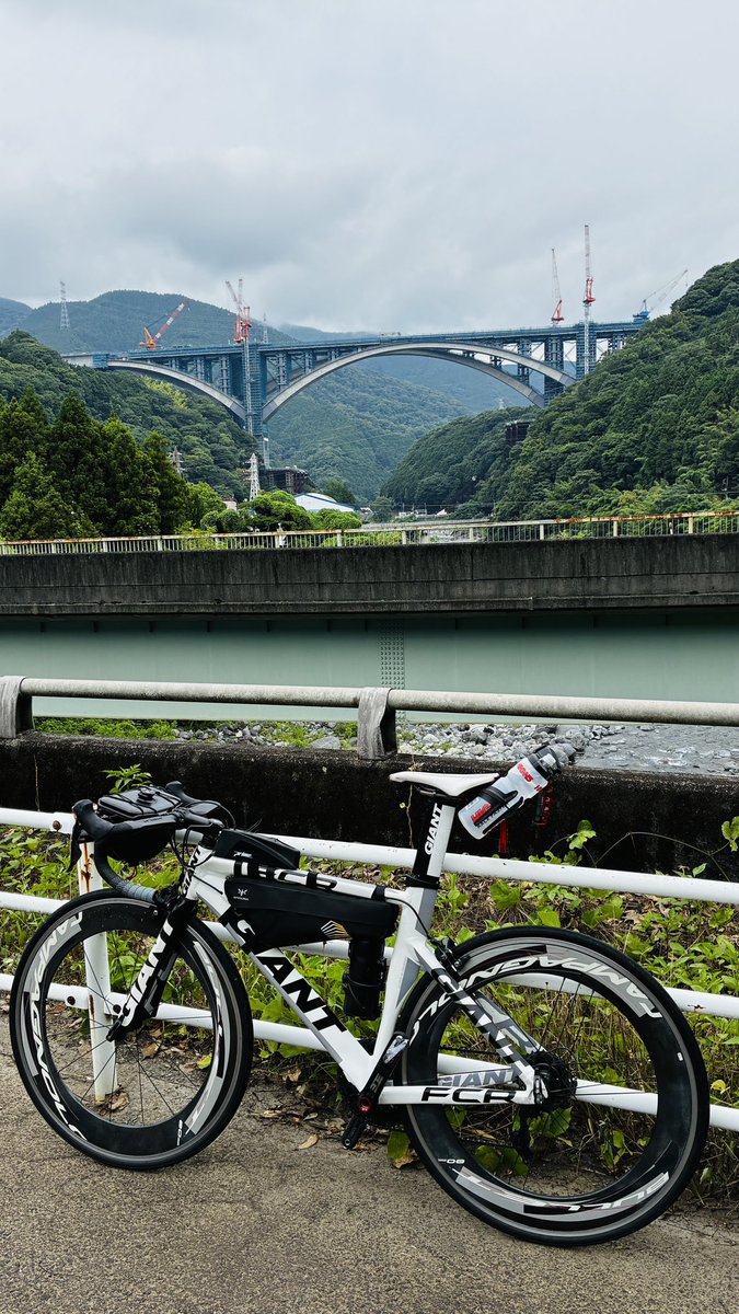 yaboratory's tweet photo. いつもの橋 https://t.co/8YTGbEp83V