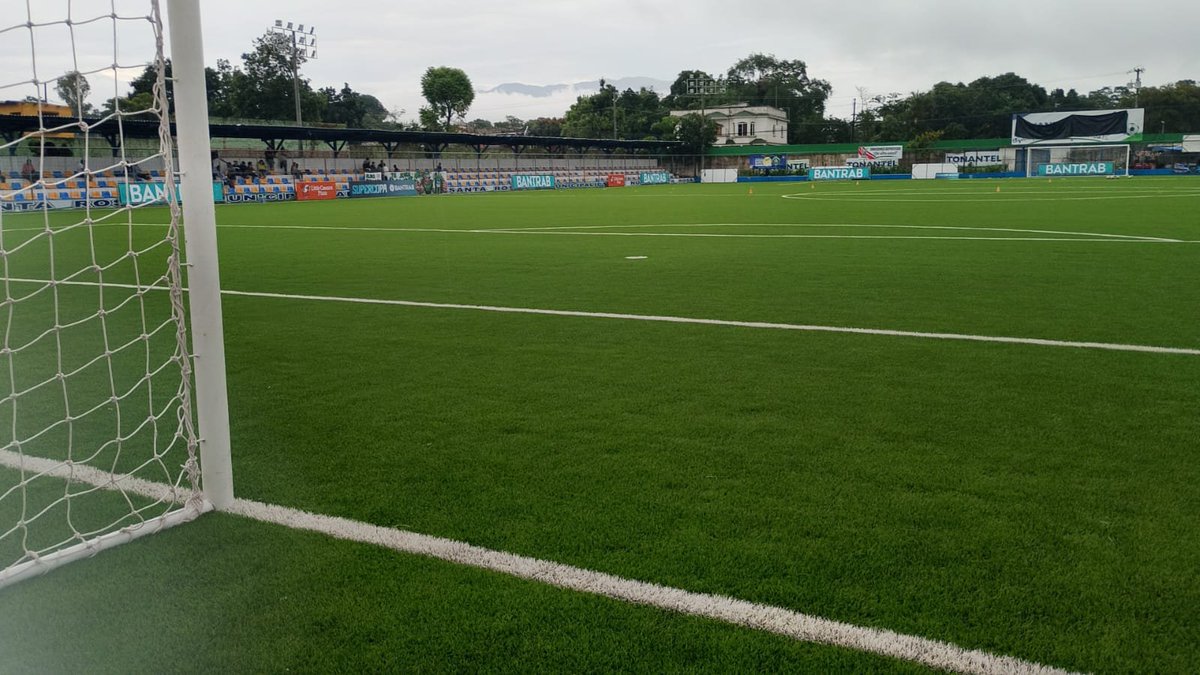ZPanzaVerde's tweet photo. Todo listo para el inicio de la semifinal en el estadio Pedro García Arredondo en Nueva Santa Rosa #VamosAntigua https://t.co/l7gCo8FVsr