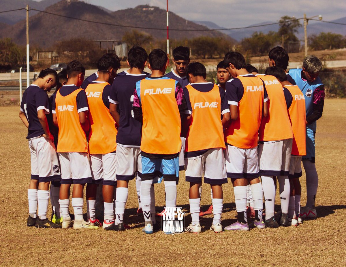 InfoAntoniana's tweet photo. #3ra | 3-3 🤝
⚽ Santino Ferreyra, Pablo Torres, (E/C)

#4ta | 2-0 ✅
⚽ Santino Agüero

#5ta: 1-1 🤝
⚽ Jonathan Lizardo

#6ta: 2-0 ✅
⚽ Benjamin Farfan, Julio Pérez https://t.co/udMhqFypfk
