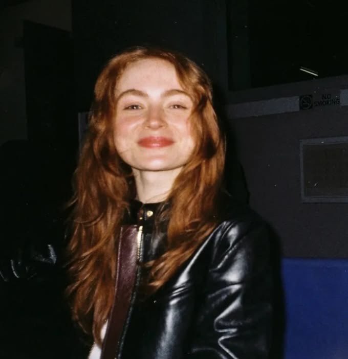 sinkloverw's tweet photo. Como pode uma mulher dessa existir?
(Sadie, te amo https://t.co/ERykikfevp