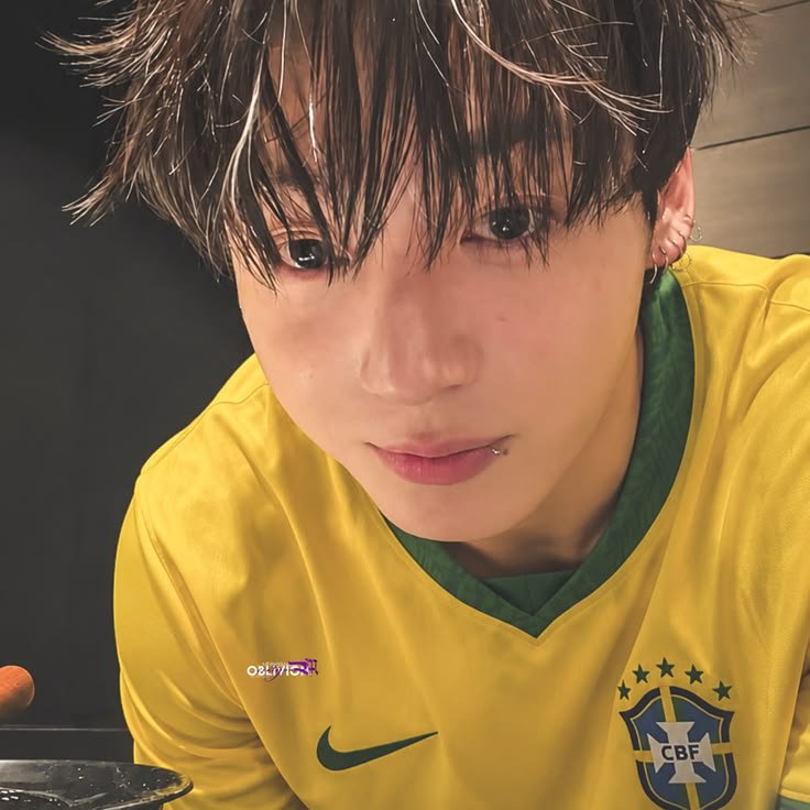 decalcl's tweet photo. JIKOOK AU

onde jungkook um atleta da seleção  brasileira, é obrigado a ter a última revisão antes do jogo com o fisioterapeuta da seleção norueguesa, e brasileiros falam que a culpa da derrota foi do fisioterapeuta. 

#jikookau #aujikook #jikook https://t.co/gCyzEPPlqS