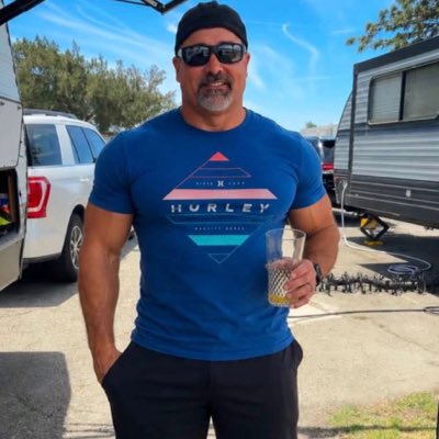 chris_ediss's tweet photo. #NewProfilePic https://t.co/yo4QUqrtRB