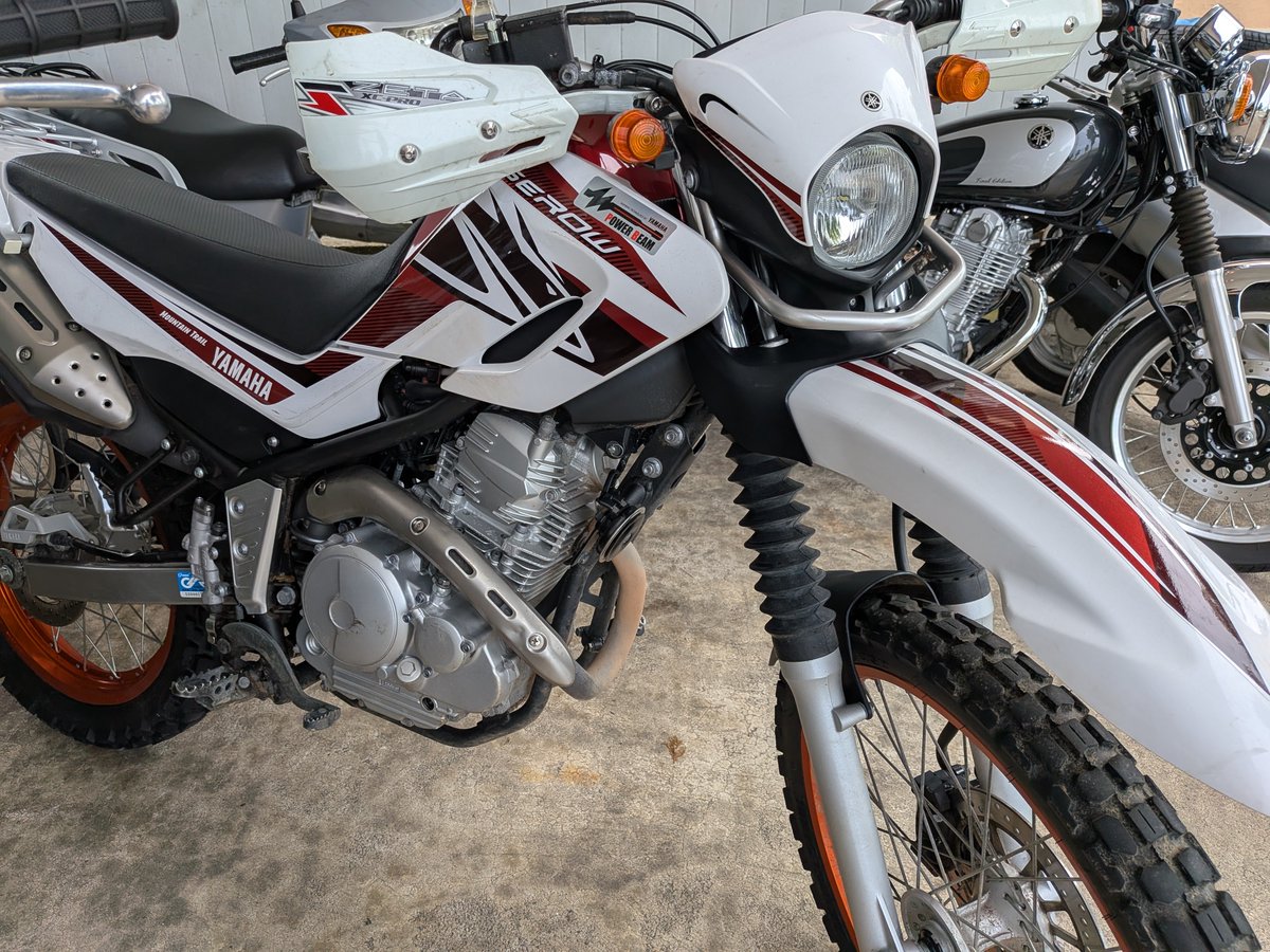 YSTECH24's tweet photo. おはようございます✨

福井県民限定でセロー2台中古はいってきましたよ😁

GooBikeなどにも出していないので
気になる方はご来店くださいませ🤗

#セロー250 https://t.co/8qu5z9yM7H