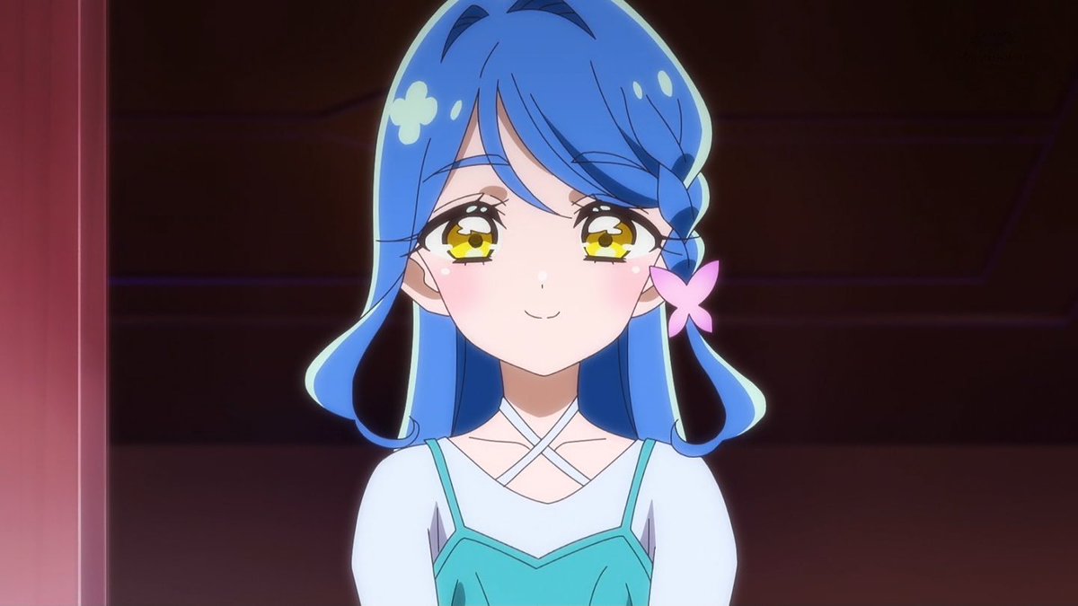 PrecureNewsEsp's tweet photo. Kurea Howa se cambió a civil en el episodio reciente de Star Detective Precure. 

Eso nos confirma que Ella es 100% quien es Cure Eclair https://t.co/2FIAiKfSw3