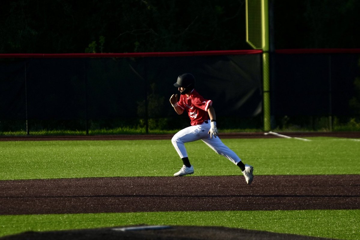 MN_Lumberjacks's tweet photo. RBI double for @andrewrmaguire 🪓 https://t.co/m2kUEfE0yr
