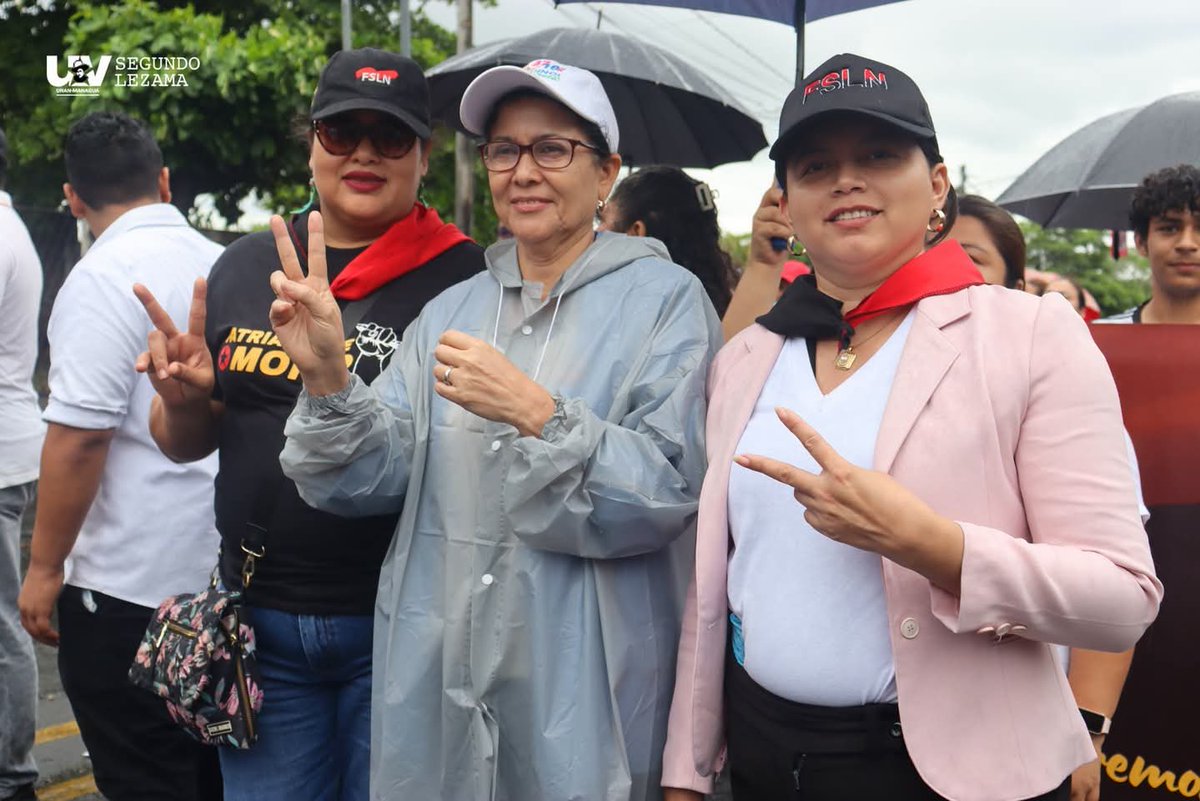 13JulioUNANMGA's tweet photo. Militancia Sandinista de la Unidad de Victoria Segundo Lezama de la UNAN-Managua da inicio a la Caminata en saludo al 47/19 y en homenaje al comandante Julio Buitrago Urroz, padre de la Resistencia Urbana.
¡Rumbo al 47/19, Siempre Más Allá!@🖤❤️✌️🇳🇮
#SomosUNAN
#ManaguaSandinista https://t.co/SGtTo28w8O