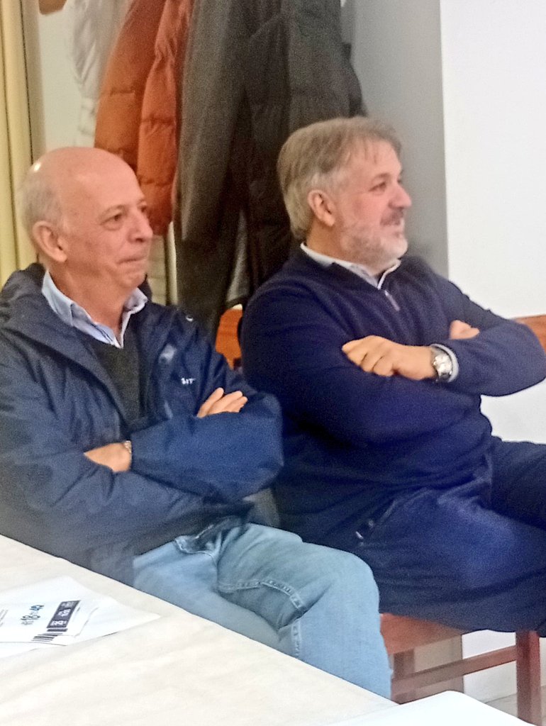 Fatilara_40's tweet photo. Cuando las mujeres nos reunimos, compartimos ideas y trabajamos por un mismo objetivo, siempre suceden cosas buenas.
Hoy, desde La Blanqueada, mujeres de todos los municipios nos encontramos para seguir construyendo, escuchando y trabajando con compromiso para nuestro Congreso Nacional
 📅25 de julio 
📍Club Cordón  Gracias Senador  @JavierGarcia_Uy Diputado @GabrielGianoli por el apoyo @ESPACIOCUARENTA @PartidoNacional @VeroGMaccio
@ZeniaP40