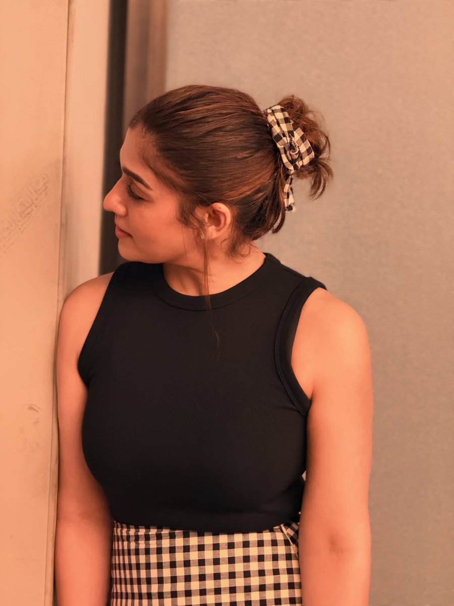 Mahendaroffl's tweet photo. #Nayanthara ❤️
@NayantharaU https://t.co/kXTxNLqZuo