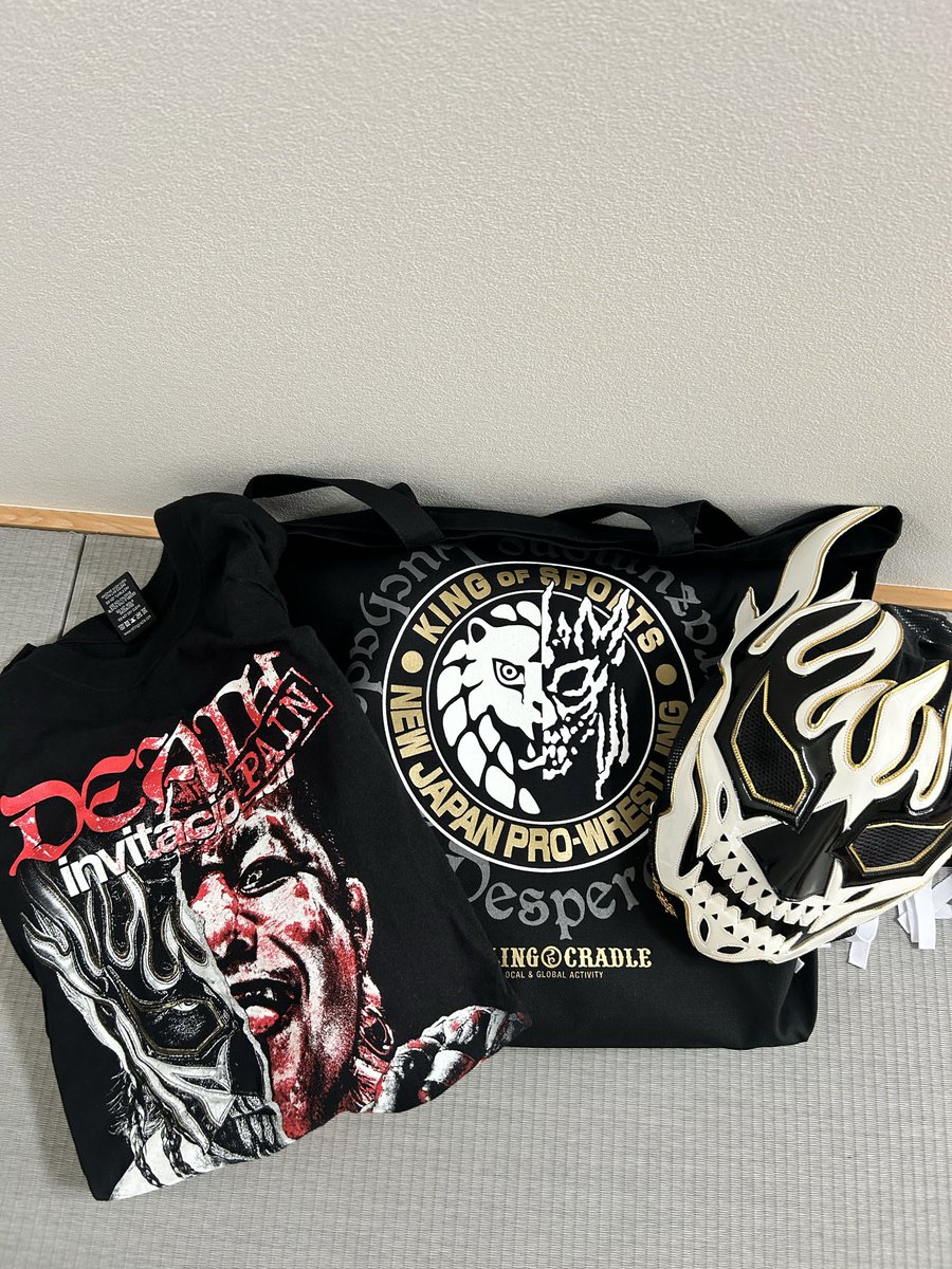 NJPWyusuke23's tweet photo. 本日初めてのふたばぷろれす!
楽しむぞーーー!
#ふたばぷろれす #葛西純 #crazymonkey0909 #yukarin03041 #DIVA https://t.co/bPQaVUI8Bw