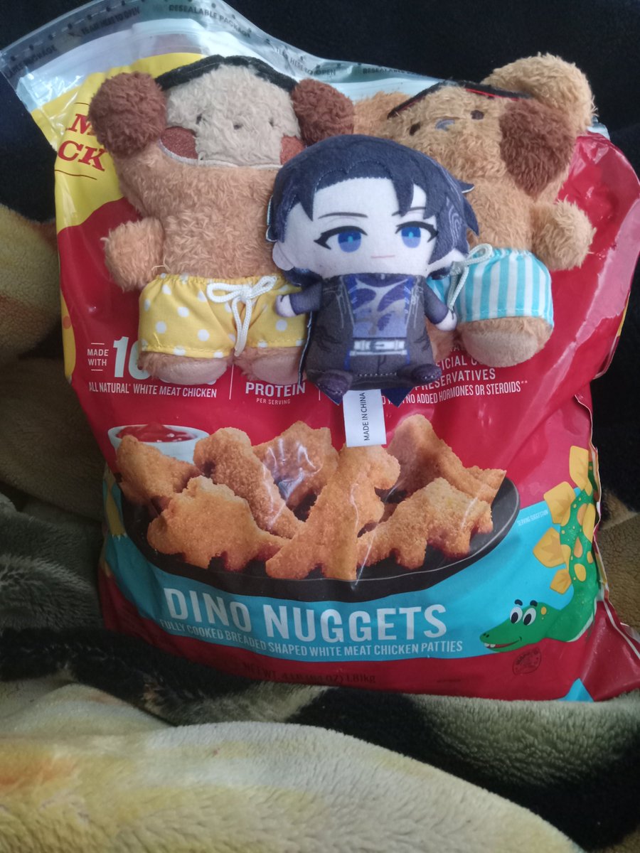 should_yourself's tweet photo. @Ashkariel_FSP Back at it again with the snackrifices 🦖🍗(again no ashpape but senpai is rooting for you💜🩶💜) https://t.co/cRDqLfAGBt