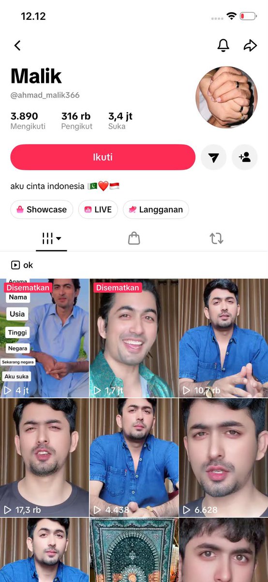 hanifproduktif's tweet photo. Baru tau kalo cowok Pakistan banyak yg ngonten targetin emak2 di Indo bahkan mereka sering DM juga di Facebook/Tiktok

Coba cek DM orangtua/keluarga kalian, make sure mereka ga balesin DM dari cowok2 ini.

- Gen Z: kena scam cowok Roblox 
- Millenials: kena scam cowok Bumble ngaku kerja di oil and gas Kalimantan 
- Gen X: kena scam cowok Pakistan