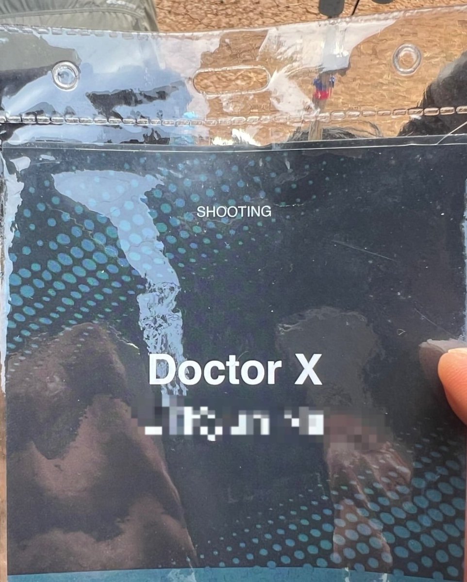 kdrama_menfess's tweet photo. •kdm• ternyata beberapa scene doctor x ada yang syutingnya di indonesia 😭😭 tapi ini sepertinya kim jiwon gak ikutan pas scene syuting disini https://t.co/eCYM96RAm2