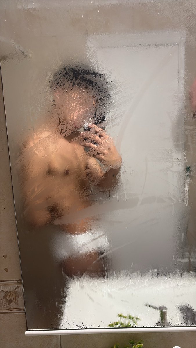 xander_rv21's tweet photo. Sin nadie con quien dormir 🥲😴 https://t.co/pwh7YdwR3h