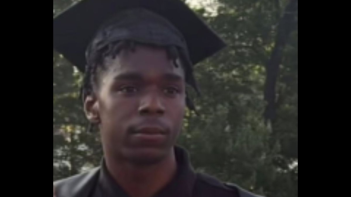 afronews's tweet photo. Attorneys representing the family of 19-year-old #KadirSkinner have released witness-recorded videos they say show the aftermath of the Wilmington #policeshooting, with Skinner handcuffed and appearing to receive no immediate medical aid.  https://t.co/WB9nMCxeJE https://t.co/P1zmOnDN21