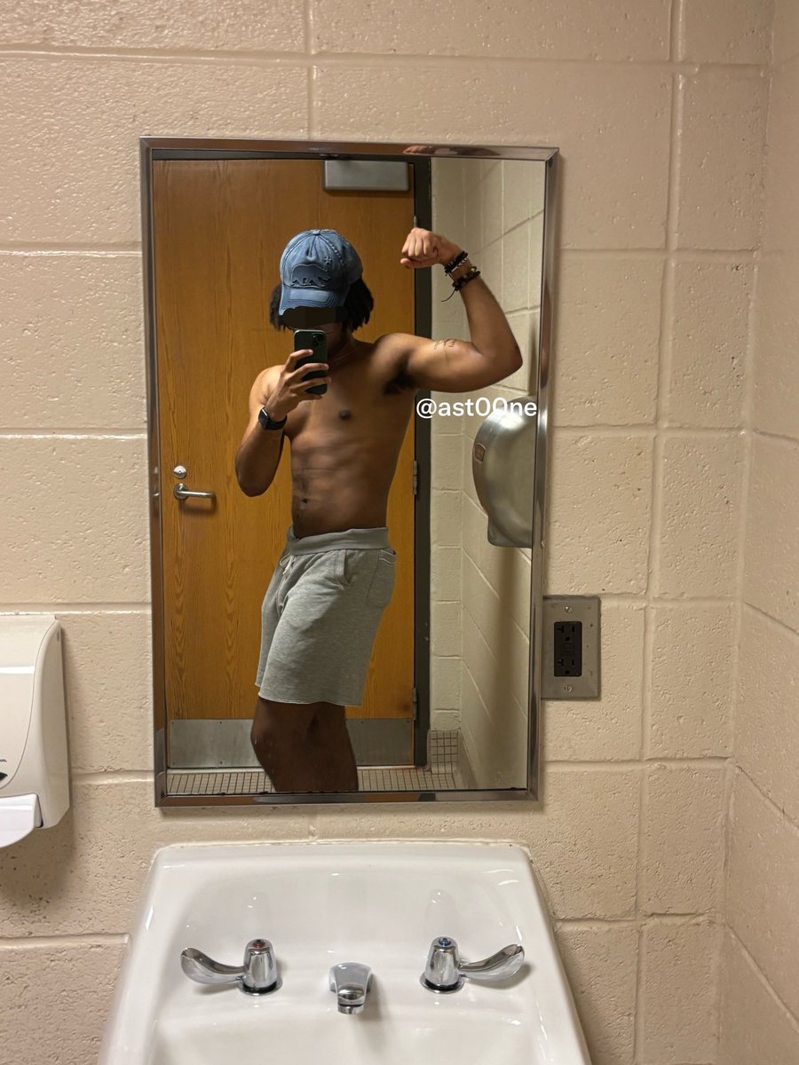 ast00ne's tweet photo. happy saturday everyone ❤️🍆  #nsfw #nsfwtwt #bbc #atl https://t.co/HgM5VbgRJ8