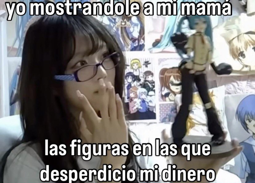 meowjaaiii's tweet photo. comprar figuras = ser feliz https://t.co/QlPUZ7LsB4