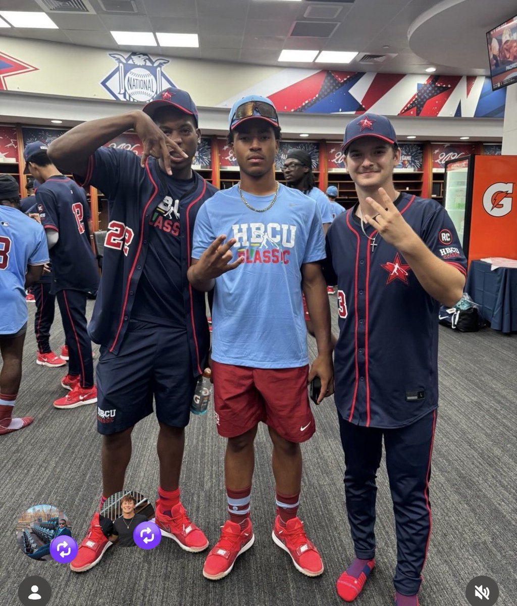 LoganStout's tweet photo. So proud of these dudes! 
@KenneyFabian @jalenxporter #UAPB https://t.co/Us93GXa5xc