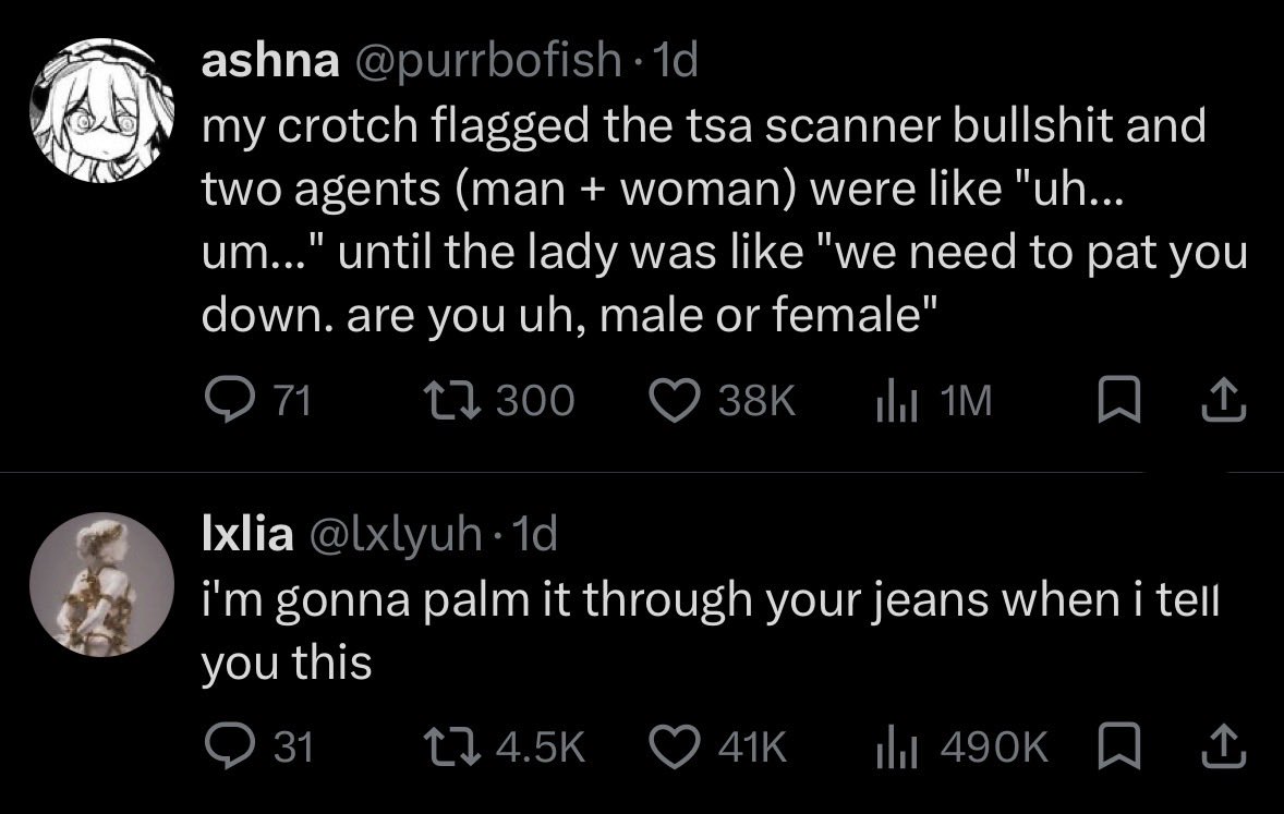 bagelpluto's tweet photo. i love when 2 random tweets go together perfectly https://t.co/NIdCQhuBJ1