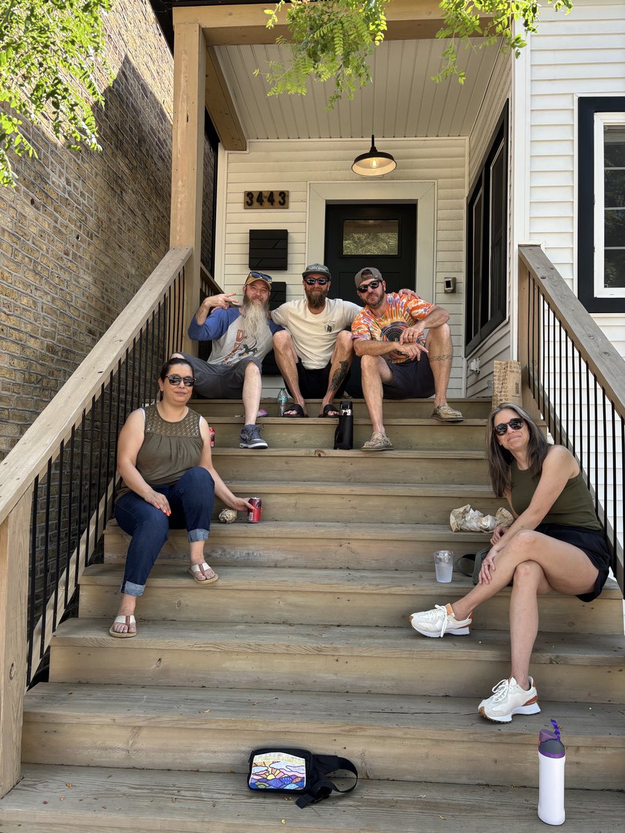 PLL08's tweet photo. #hometeam in my #hometurf https://t.co/3j33Q2t8LD