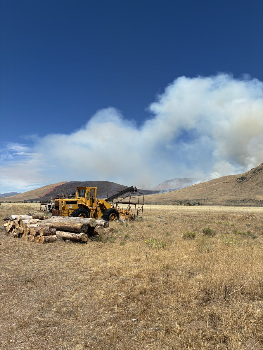 dkparton's tweet photo. Fie season has started for us it is up over 2200 acres #firefighters #fireseason 2026#sierracountyca https://t.co/huhkXL1vjA