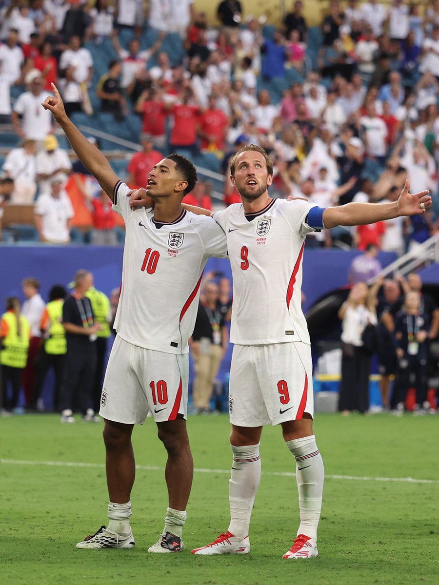 FIFAWorldCup_JP's tweet photo. 準決勝へ🦁📣

#FIFAWorldCup https://t.co/66MKKT0KhN