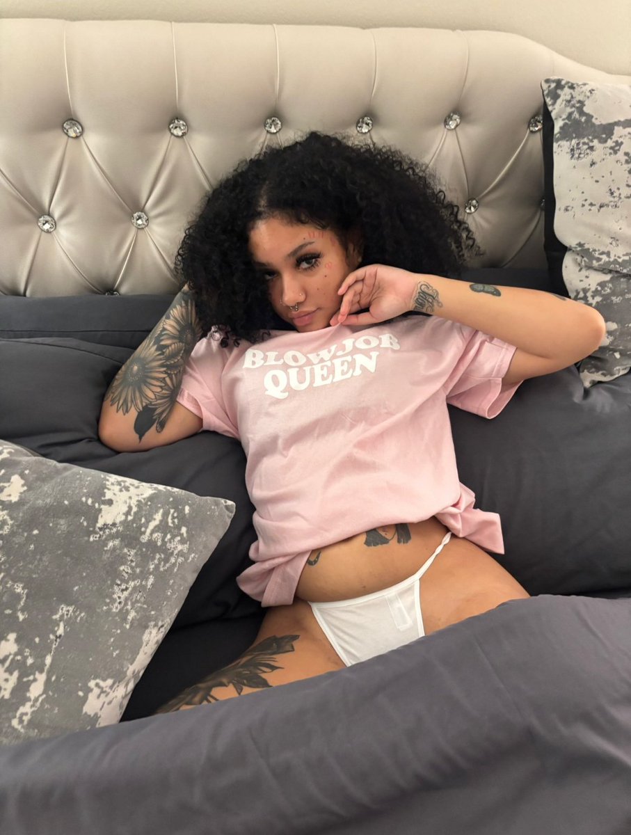 Marywillli's tweet photo. I h**kup for hotsex all round romance and hot oiled massage text me if you are down for h**kup or Massage text me or call me on:or call me on +1 445 two 751 four 26
,Telegram: @Jessicasweetsx
,Signal : +14452751426 https://t.co/tCNQDXzt0O