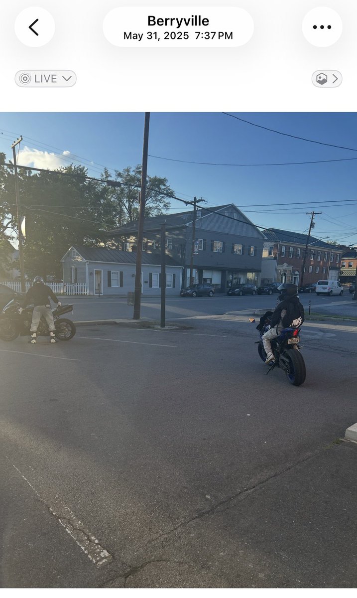N33ktemp4557's tweet photo. Check the dates and as you can clearly see these were taken LAST YEAR … now peep the bike photo I posted that was under the porch a couple days ago!!! #fbi #cia #drugs #harassment #stalking #fraud #terrorism #news #virginia #cnn #berryvilleVIRGINIA #abc #nbc #fox #corruption https://t.co/VJGjnf0mSR